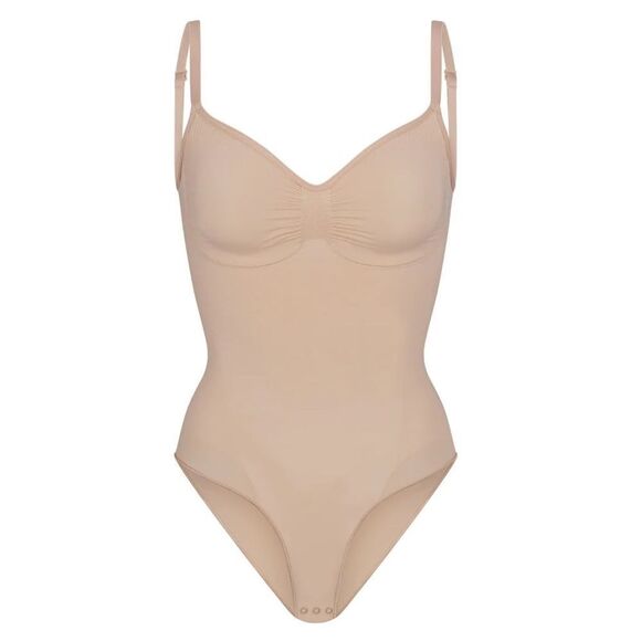 SKIMS Sculpting Seamless Brief Support Shaping Bodysuit In Clay Nude - Picture 1 of 9